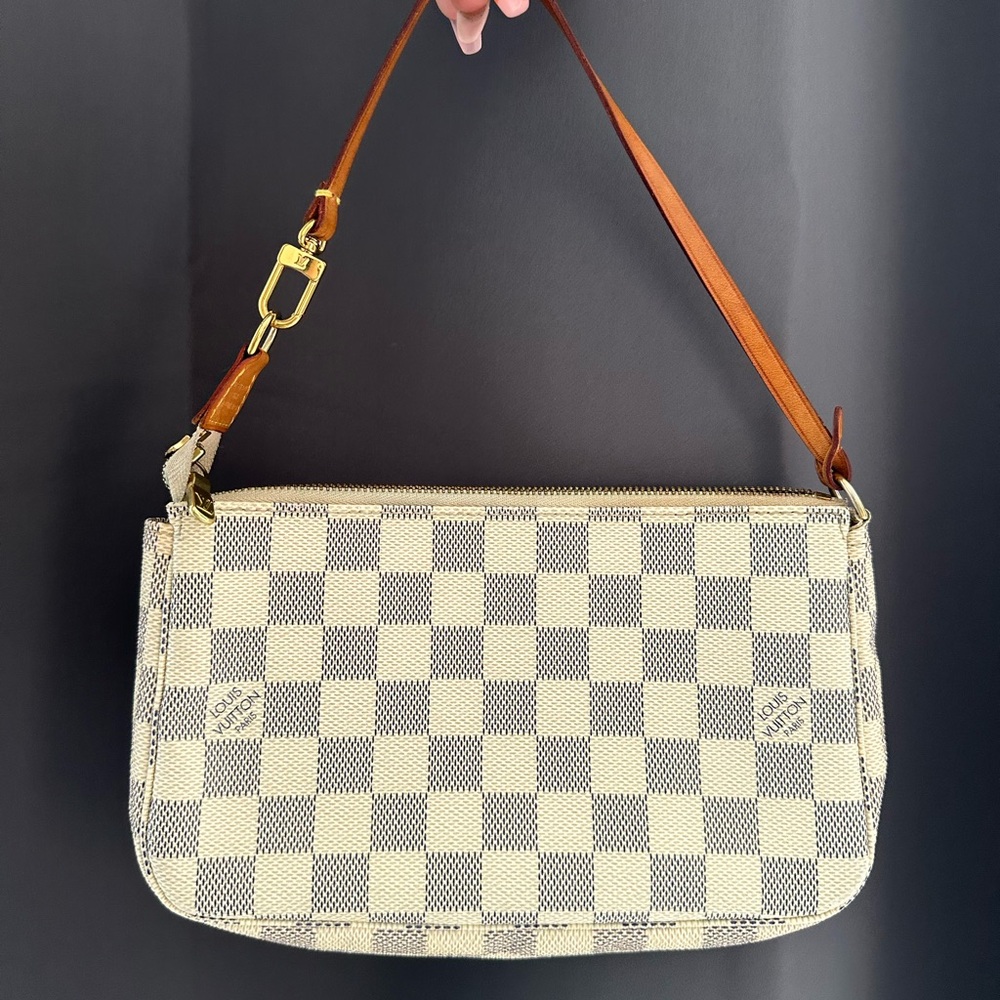 Louis Vuitton pochette Damier azur